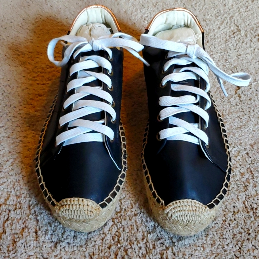 Soludos Black Leather Women's Sneaker